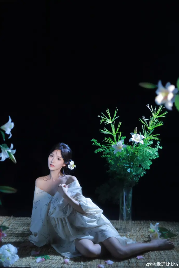 恐怖谷效应示意图